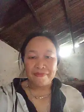 heesuu11 online show from May 2026 04:07:02 AM