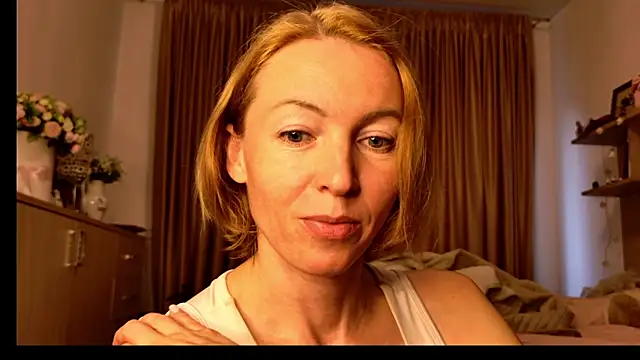 angelicfenix online show from April 2026 03:49:02 PM