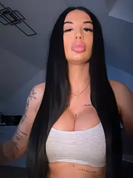 SpicyViviana online show from February 2026 09:27:01 PM