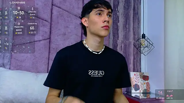 AronTawers online show from April 2026 07:26:01 PM