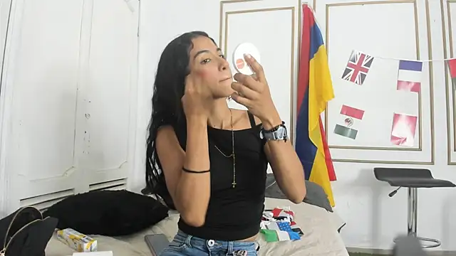 emily gaviria1 online show from June 2026 01:47:01 PM