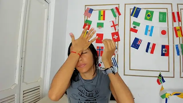 emily gaviria1 online show from July 2026 12:11:01 PM