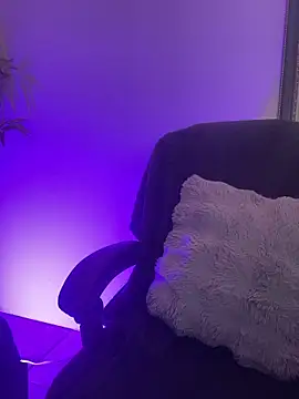 aurora ec online show from March 2026 01:28:01 PM