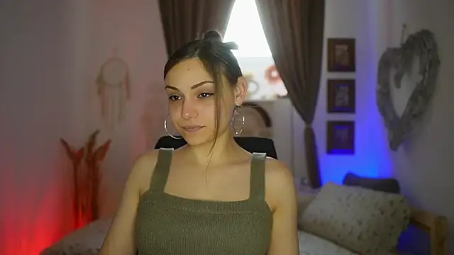 Snapshot of Sidney_Sweety chatting on May 2026 01:05:02 PM Sidney Sweety online show from May 2026 01:05:02 PM