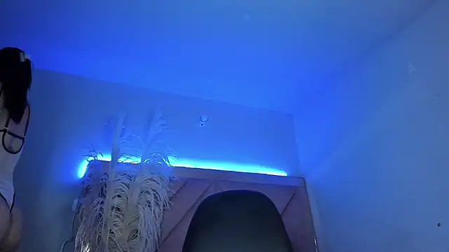 Alanah connory online show from July 2026 01:25:02 PM
