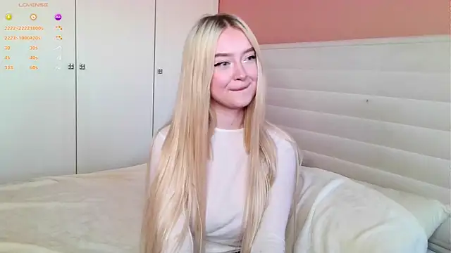 Snapshot of ChristinBland chatting on April 2026 01:41:01 PM ChristinBland online show from April 2026 01:41:01 PM