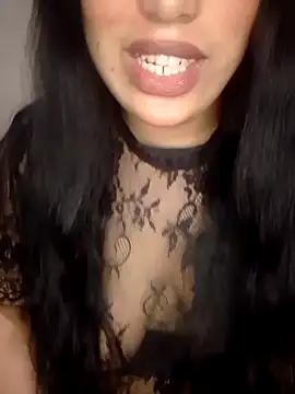 Snapshot of madleen_Mm chatting on April 2026 07:58:01 PM madleen Mm online show from April 2026 07:58:01 PM