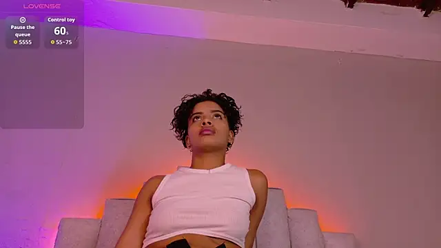 BeckaBlue online show from April 2026 01:02:02 PM