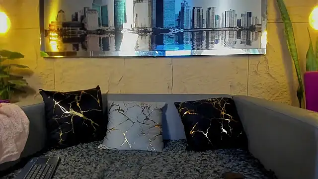 Noha  scott online show from March 2026 02:17:02 PM