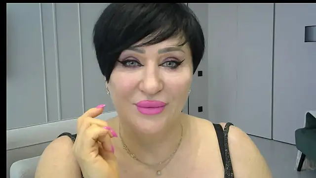 Snapshot of Kleotempt chatting on April 2026 11:23:02 AM Kleotempt online show from April 2026 11:23:02 AM