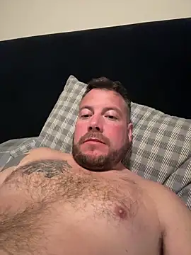 Snapshot of 19Ricky88 chatting on April 2026 06:42:01 PM 19Ricky88 online show from April 2026 06:42:01 PM