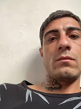 Snapshot of guimoooca chatting on February 2026 09:12:02 PM guimoooca online show from February 2026 09:12:02 PM