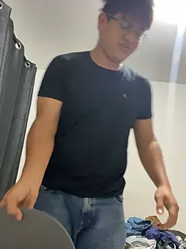 Snapshot of fer_2-00 chatting on February 2026 01:25:02 AM fer 2-00 online show from February 2026 01:25:02 AM