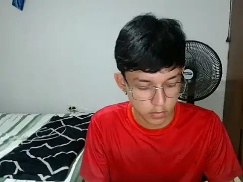 cute jisus online show from March 2026 11:43:01 PM