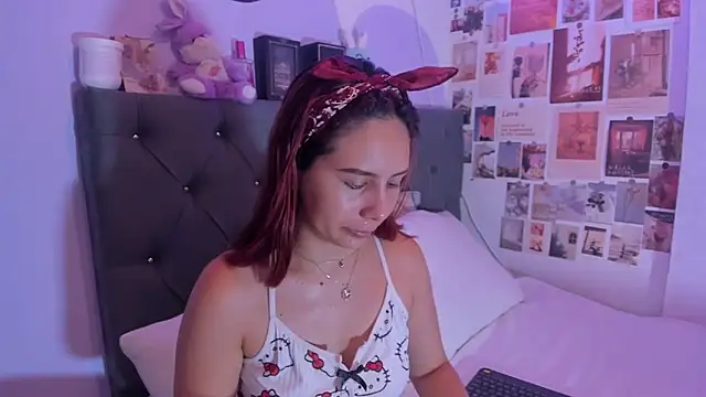 violeta blaze1 online show from May 2026 10:00:01 AM