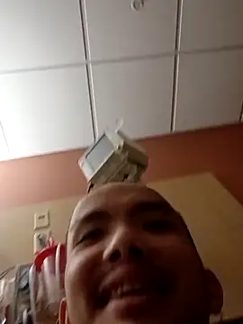 Snapshot of ken878997 chatting on February 2026 12:09:01 AM ken878997 online show from February 2026 12:09:01 AM