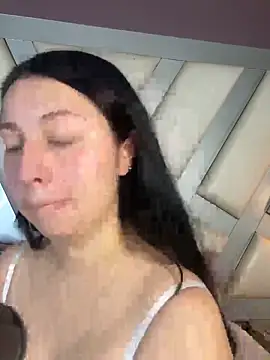Ashleeyprincess01 online show from May 2026 01:39:02 PM