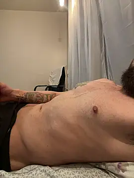 Snapshot of DaleCerbasi chatting on February 2026 04:44:02 AM DaleCerbasi online show from February 2026 04:44:02 AM