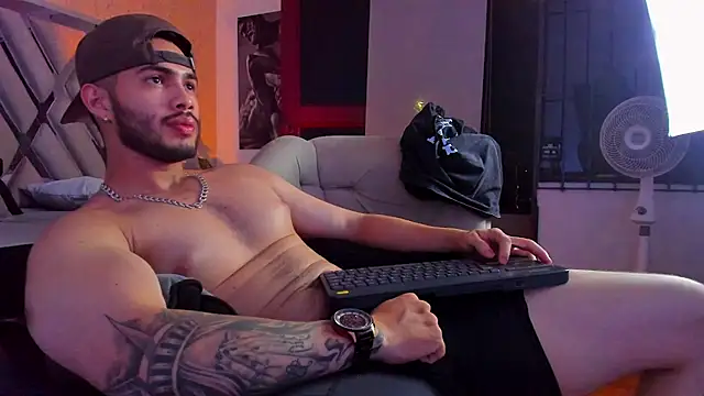 Vincentblack online show from May 2026 06:21:03 AM