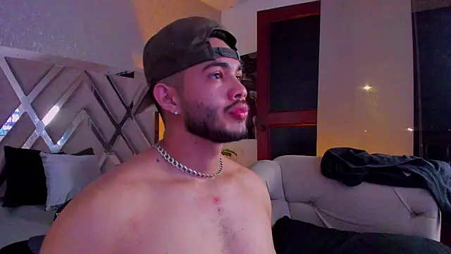 Snapshot of Vincentblack chatting on June 2026 02:36:02 AM Vincentblack online show from June 2026 02:36:02 AM