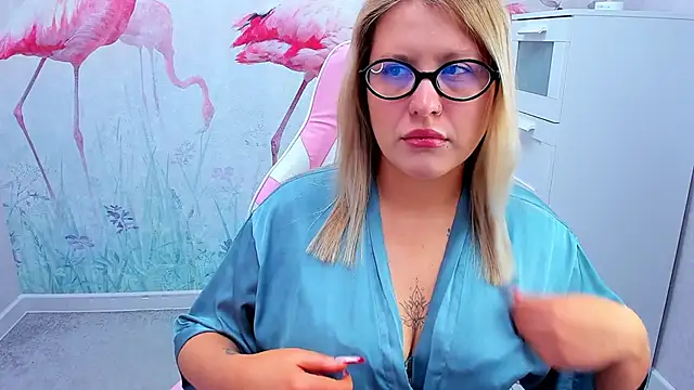 Snapshot of Jenny__Luvs chatting on February 2026 01:27:01 AM Jenny Luvs online show from February 2026 01:27:01 AM