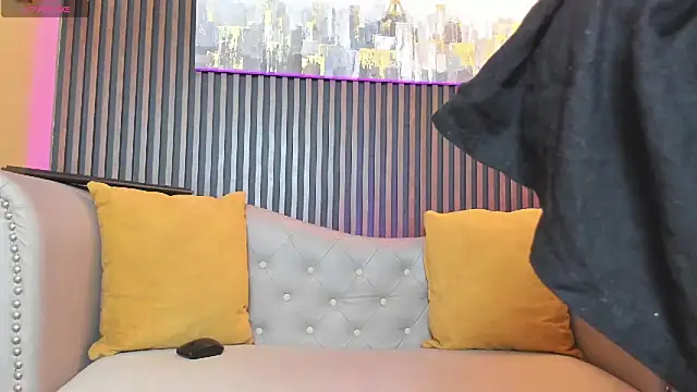 Elisasue online show from April 2026 03:13:02 AM