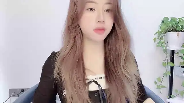 Snapshot of Baixi-01 chatting on May 2026 04:20:01 AM Baixi-01 online show from May 2026 04:20:01 AM