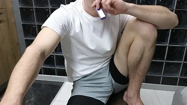 chantatummm online show from April 2026 03:04:01 PM