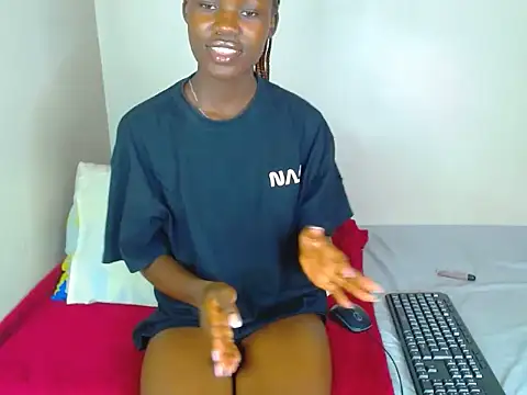 Melanin07 online show from March 2026 12:33:02 PM