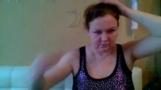 LubovBloom online show from February 2026 06:12:02 AM