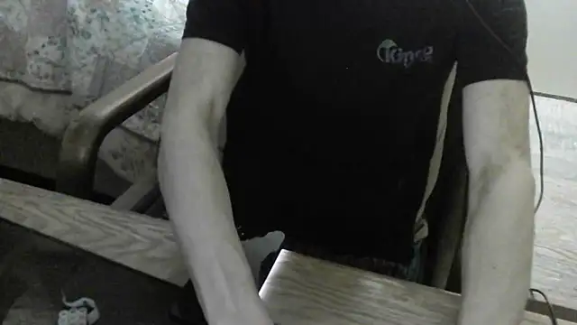 Snapshot of FiSTALiTY chatting on June 2026 10:17:02 AM FiSTALiTY online show from June 2026 10:17:02 AM