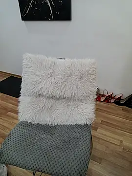 DaisyLuvsYou  online show from May 2026 05:13:01 AM