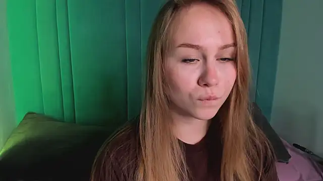 stacy moorex online show from May 2026 08:49:02 PM