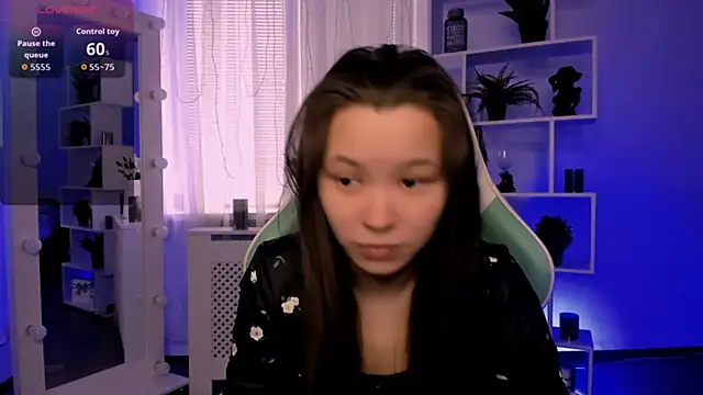 Snapshot of Maya_soft chatting on April 2026 06:14:01 AM Maya soft online show from April 2026 06:14:01 AM