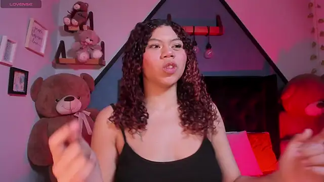 nathasha ebony online show from April 2026 12:35:01 PM