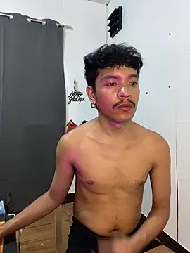Snapshot of asian_darlingcummersxXx chatting on June 2026 05:10:02 AM asian darlingcummersxXx online show from June 2026 05:10:02 AM