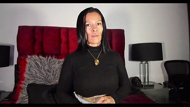 Amelie Blake online show from May 2026 11:26:02 AM