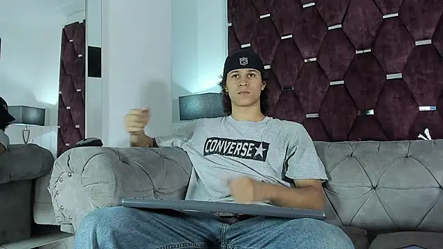 TonyBenedetti online show from April 2026 08:10:01 PM