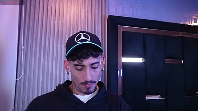 Dark Eros  online show from April 2026 03:22:02 AM