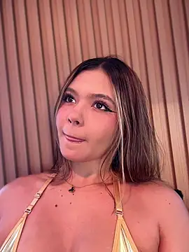 Snapshot of Sofia-Velez chatting on February 2026 04:12:02 AM Sofia-Velez online show from February 2026 04:12:02 AM