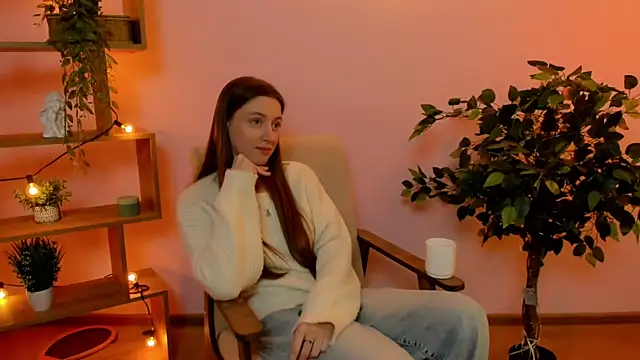 Snapshot of AlbertineRadvany chatting on February 2026 04:33:02 AM AlbertineRadvany online show from February 2026 04:33:02 AM