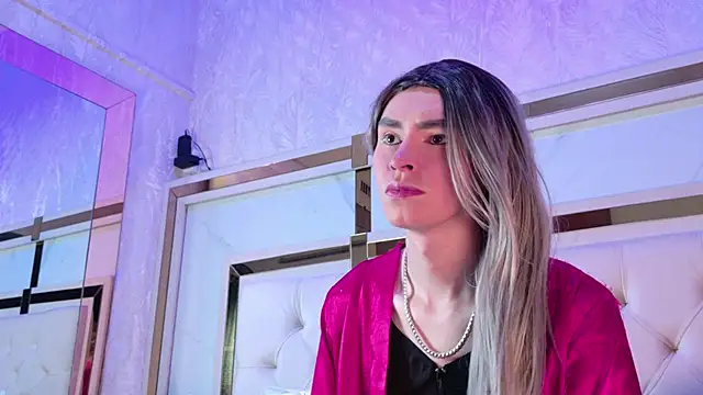 kamilla rossi online show from May 2026 07:08:01 PM