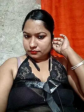 Snapshot of Hot-Puja0134 chatting on February 2026 04:28:02 PM Hot-Puja0134 online show from February 2026 04:28:02 PM