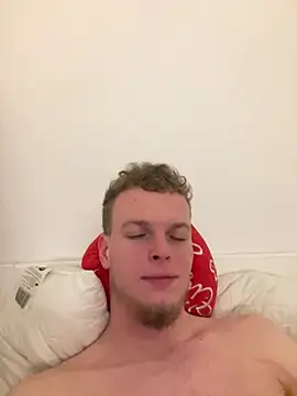 Snapshot of Dencchikk22 chatting on February 2026 11:03:01 PM Dencchikk22 online show from February 2026 11:03:01 PM