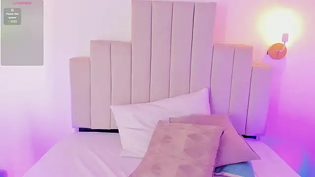 ElizabethBelle online show from March 2026 07:31:01 PM