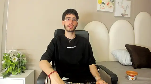 Jason 23   online show from May 2026 03:17:01 PM