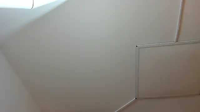 Scarlet 22  online show from March 2026 02:31:02 PM