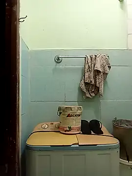 jeanmilano online show from February 2026 10:52:02 PM