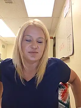 LadyB07 online show from June 2026 02:45:01 PM