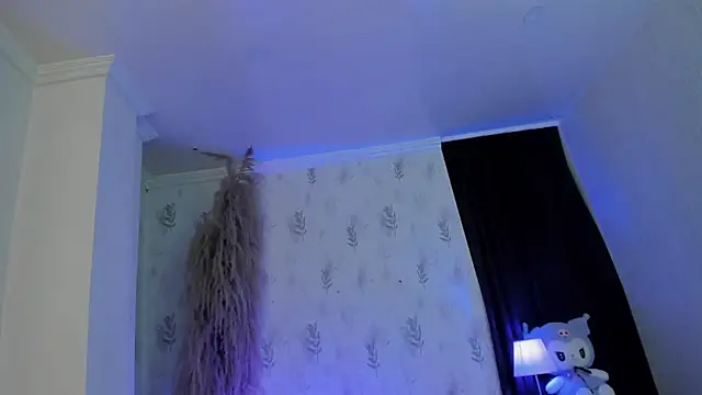 Babyfox gh online show from April 2026 09:12:02 PM